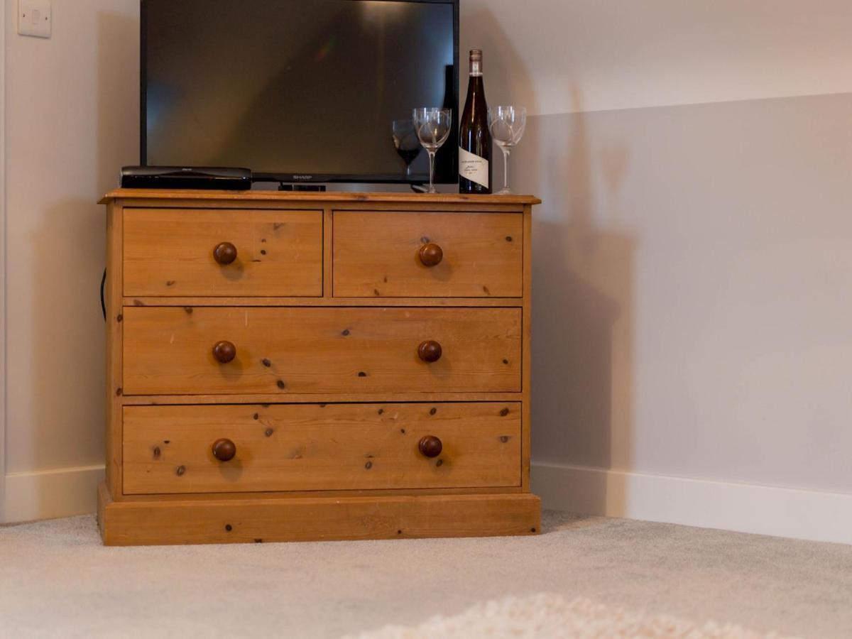 Pass The Keys Superb Space In The Idyllic Village Of Loppington Shrewsbury Esterno foto